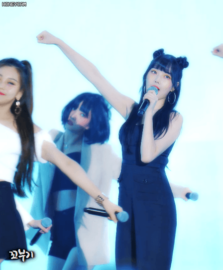 원래 예쁜데 해맑아서 더 예쁜 여자친구 예린이.gif | 인스티즈