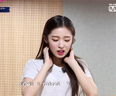 [움짤데이터주의] 어제자 퀸덤 오마이걸 아린, 비니 모음.gif | 인스티즈