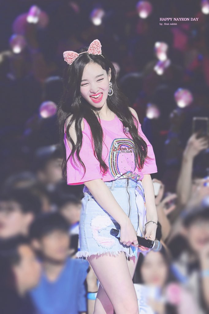 오늘이 생일인 트와이스 맏내 나연이.jpgif | 인스티즈