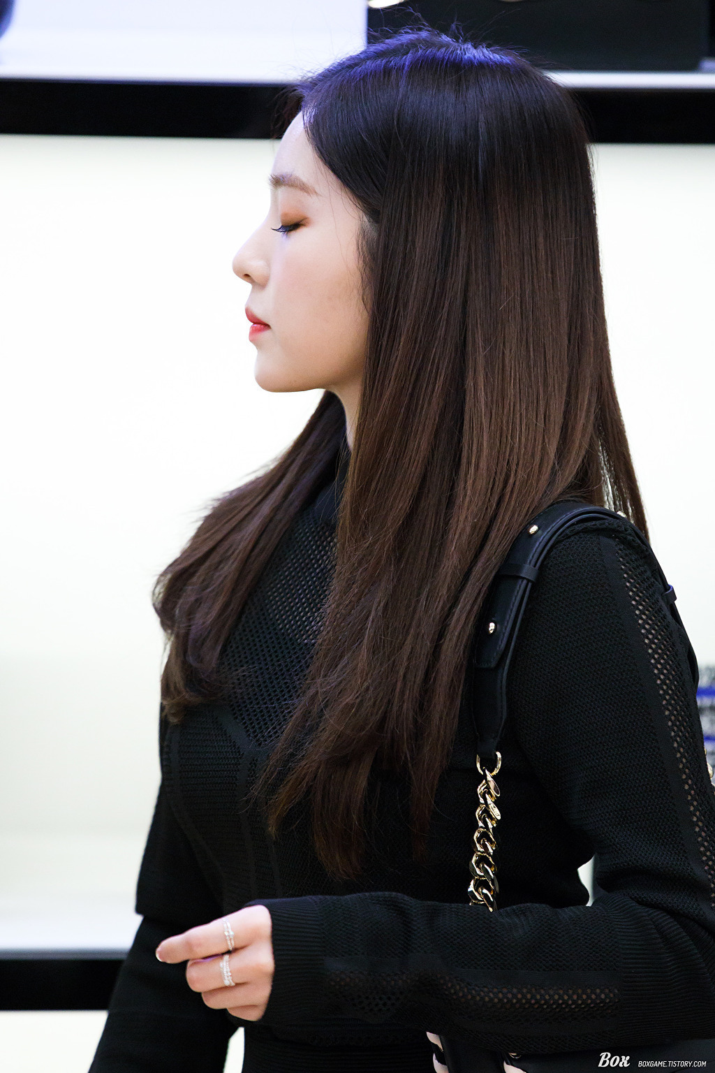 레드벨벳 아이린의 는 옆태.jpgif | 인스티즈