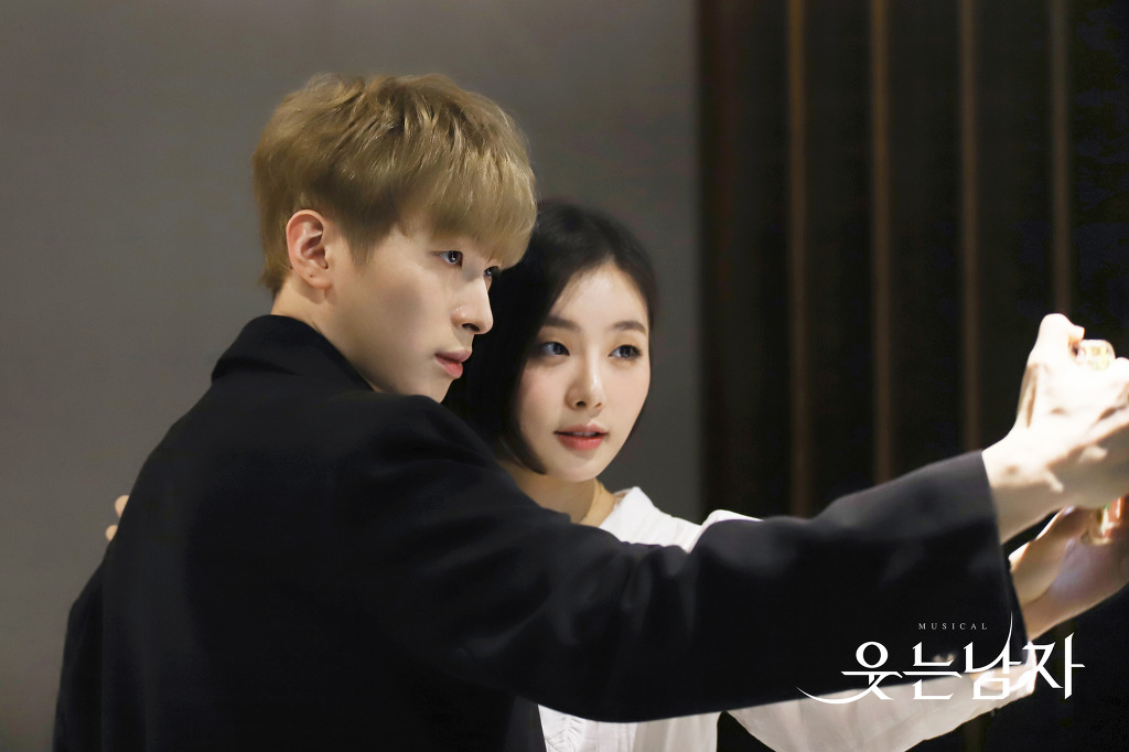 강현컴퍼니 이미지