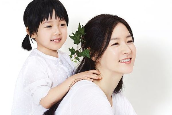 무례한 질문에 이영애 반응..ㄷㄷ..jpg | 인스티즈