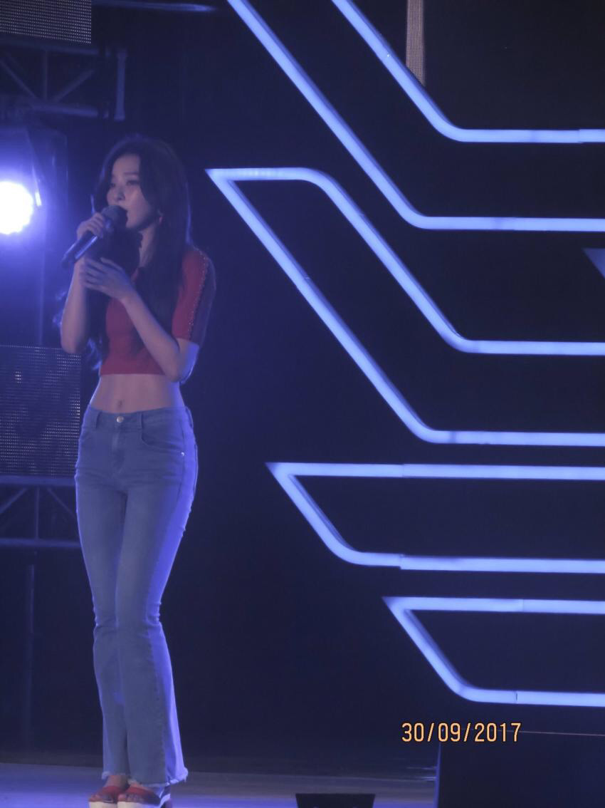 슬기의 허리 라인 | 인스티즈