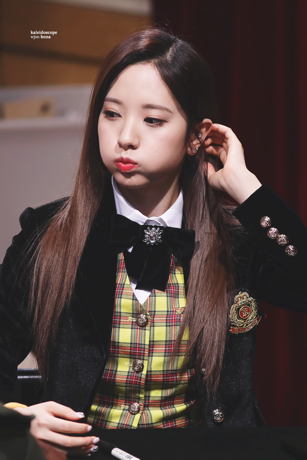 클라스있는 우주소녀 보나의 옆태.jpg | 인스티즈