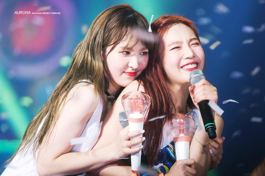 8/4 레드벨벳 레드메어 콘서트 | 인스티즈