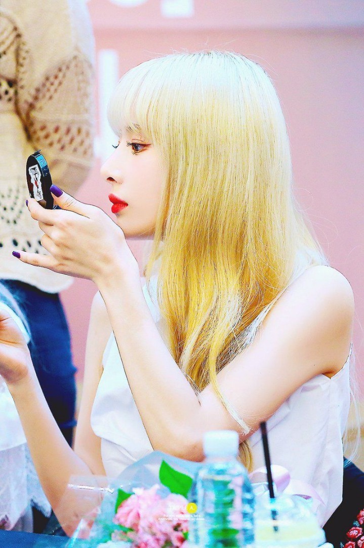 우주소녀 설아 &amp; 보나 옆모습.jpg | 인스티즈