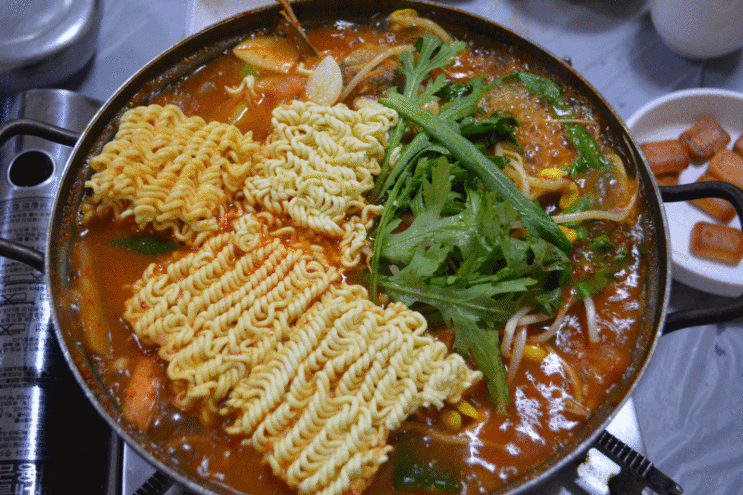 신선하고 맛있는! 송어회 (+사이드) gifjpg | 인스티즈