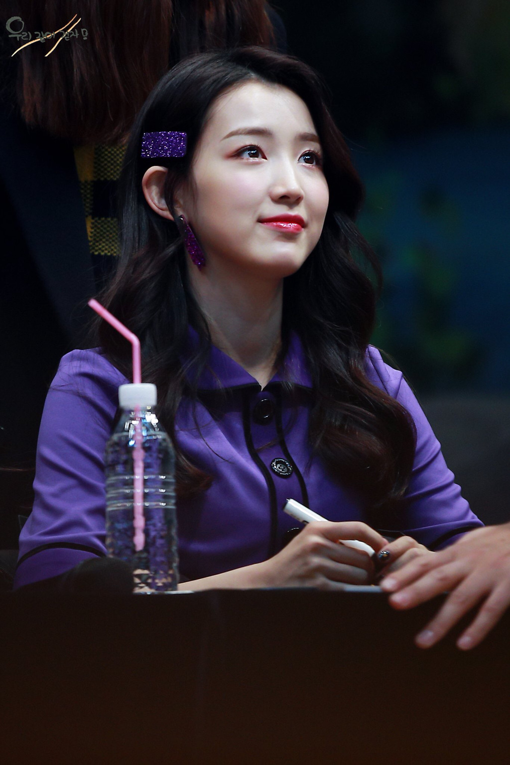[구구단] 염색이 되는동안 기다리는게 지루해서 하나 | 인스티즈