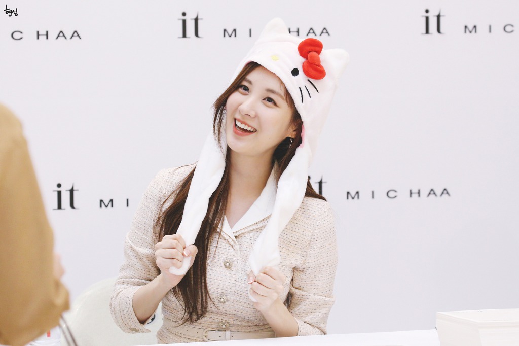 9998564A5D90F8CC05A703