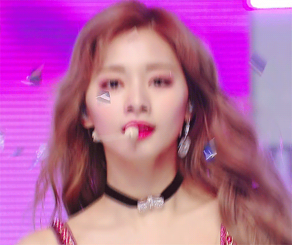 감탄만 나오는 최근 쯔위의 미모.jpgif | 인스티즈