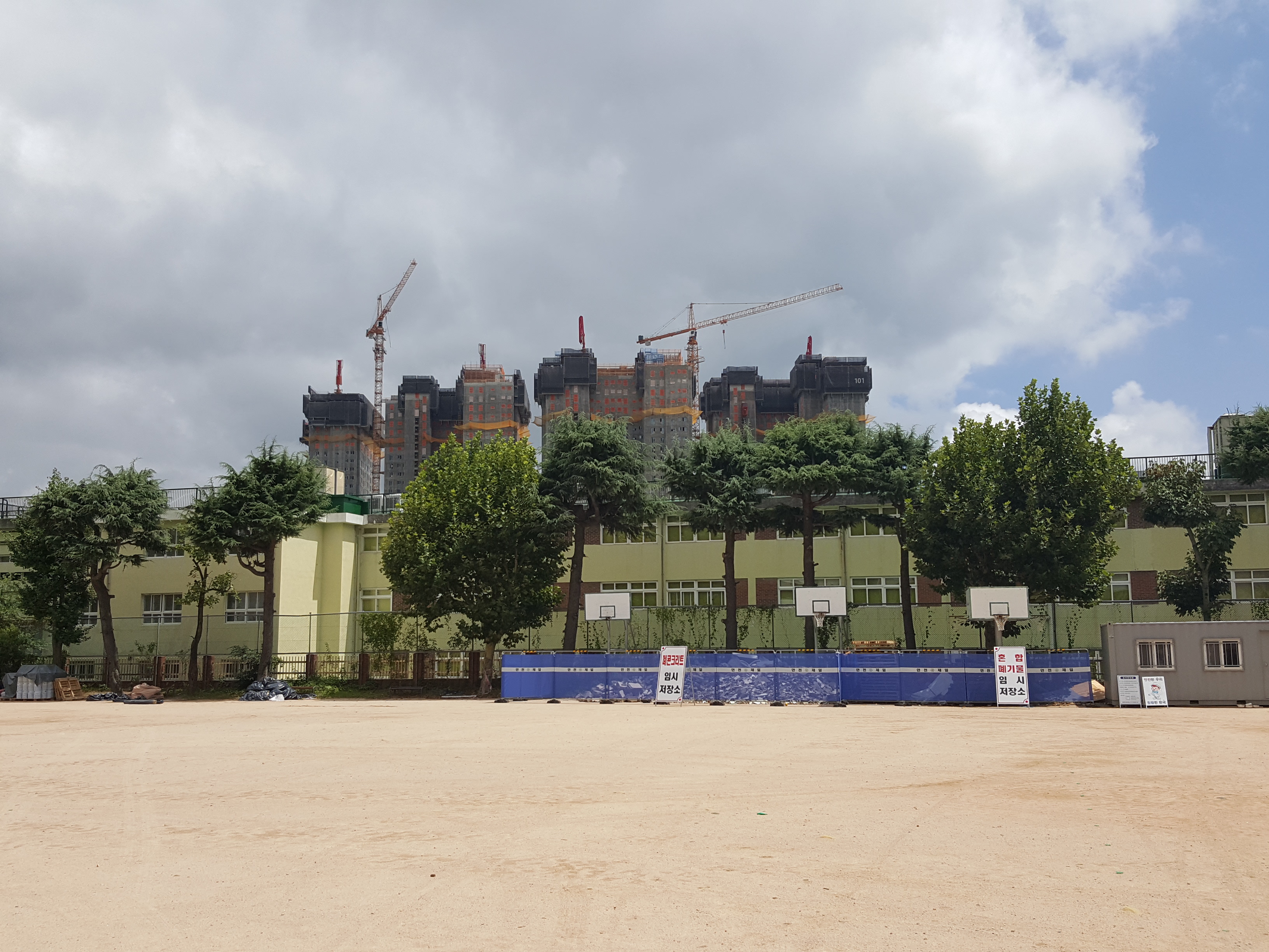 부산서중학교 이미지