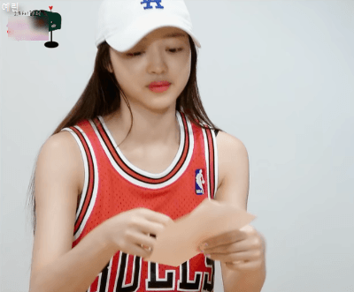 오마이걸의 사랑의 우체통 유아 | 인스티즈