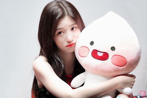 오늘 생일인 핵미모 | 인스티즈
