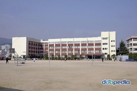 부산에서 중고대를 막론하고 모든 학생들의 부러움을 산다는 학교들 | 인스티즈
