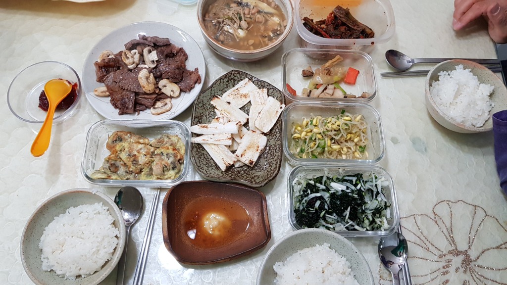 진짜 현실적인 전라도 집밥.jpg | 인스티즈