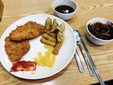 판교 어느 치킨집의 전략 | 인스티즈