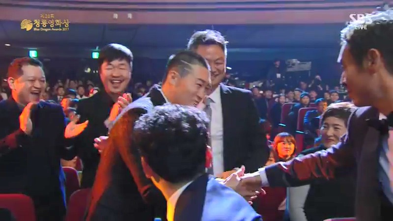 제38회 청룡영화상 남우조연상.jpg - | 인스티즈