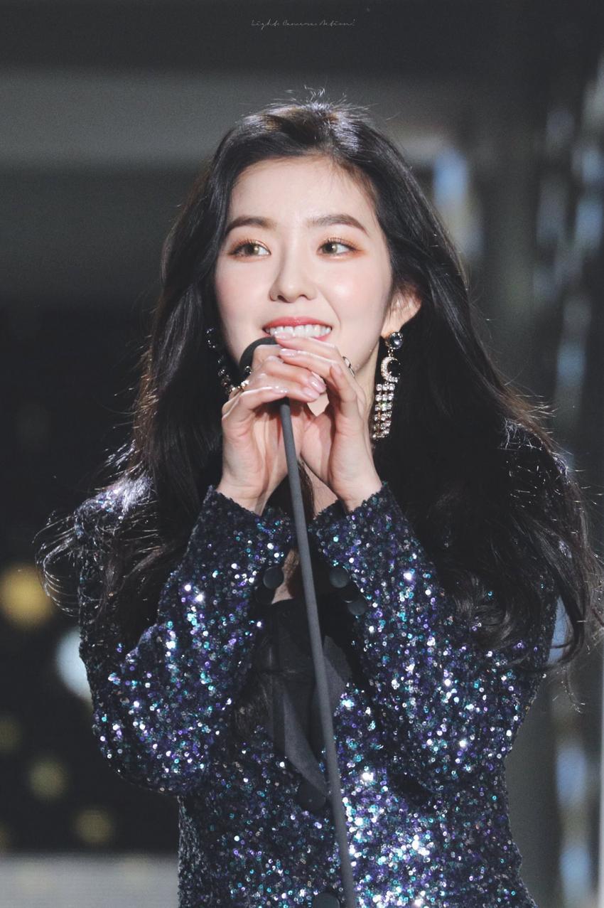 블링블링한 의상입은 아이린.jpgif | 인스티즈