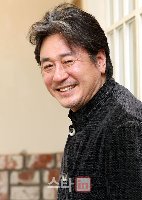 당신이 투자자라면 더 투자하고싶은 영화는?(배우만 보고 결정해야함) | 인스티즈