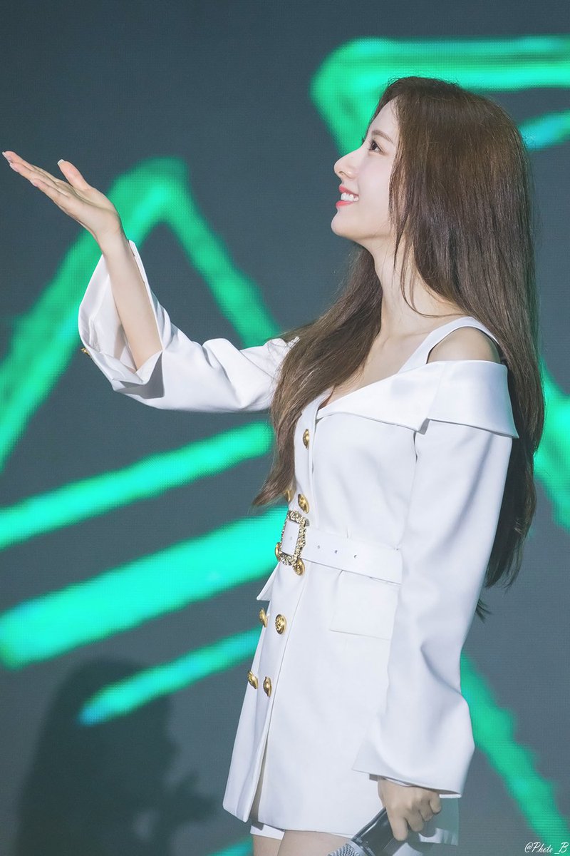 우주소녀 보나의 옆태.jpgif | 인스티즈